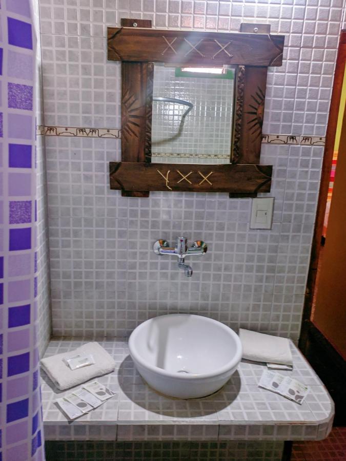 Hostal Paseo De Los Colorados 普尔马马尔卡 外观 照片