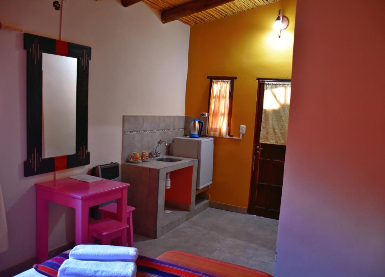Hostal Paseo De Los Colorados 普尔马马尔卡 外观 照片